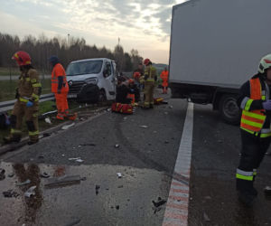 Gigantyczna kraksa na A4 pod Tarnowem! 15 osób poszkodowanych