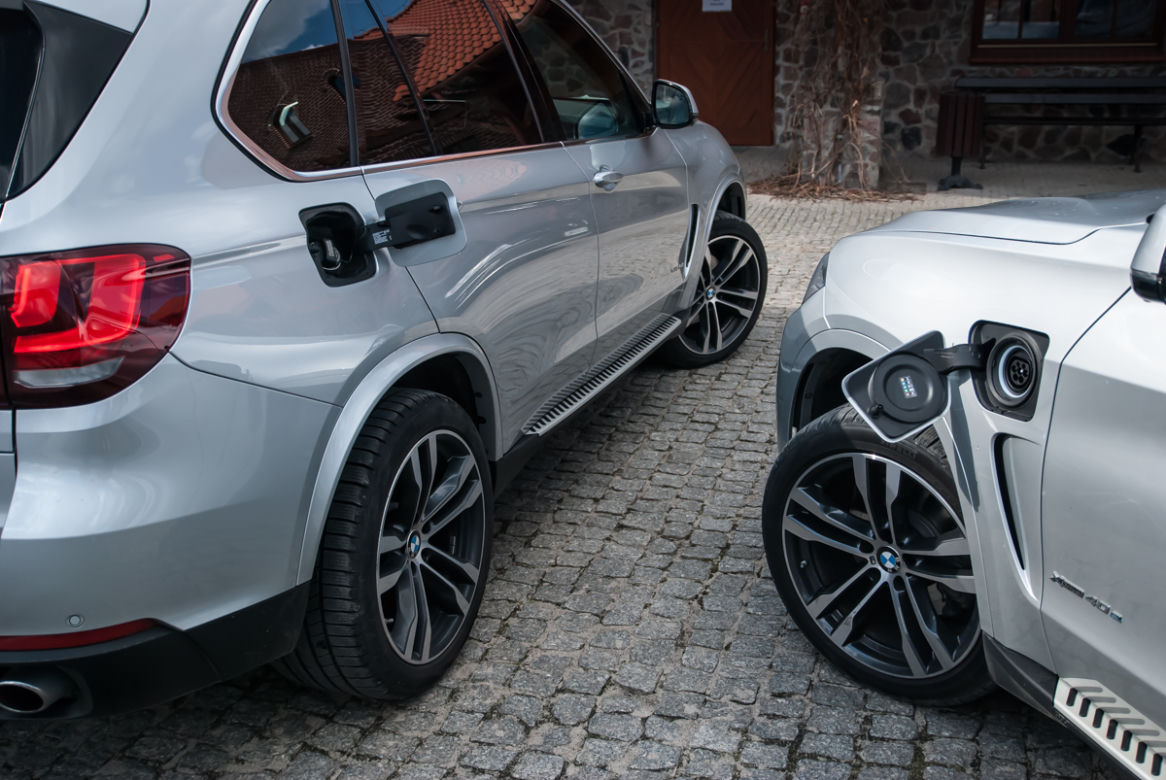 BMW X5 xDrive25d i xDrive40e iPerformance 