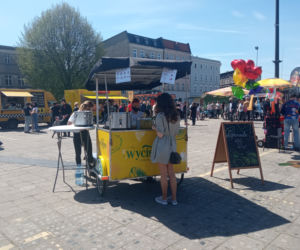 Tłumy na V Festiwalu Smaków Food Tracków w Lesznie