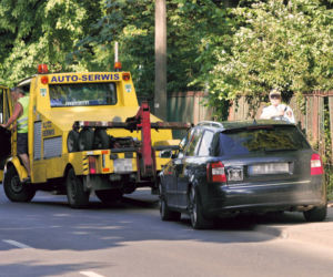 Strażnicy gnębią cieżarną