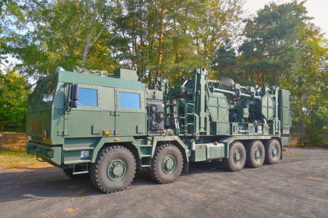 WZŁ-1 S.A. przekazuje pierwsze Mobilne Węzły Łączności MCC