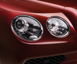 Bentley Flying Spur V8 S