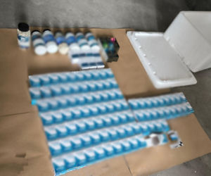 Miał sposób na potencję i sprzedawał go przez internet. W mieszkaniu 31-latka odkryto farmaceutyczną hurtownię!