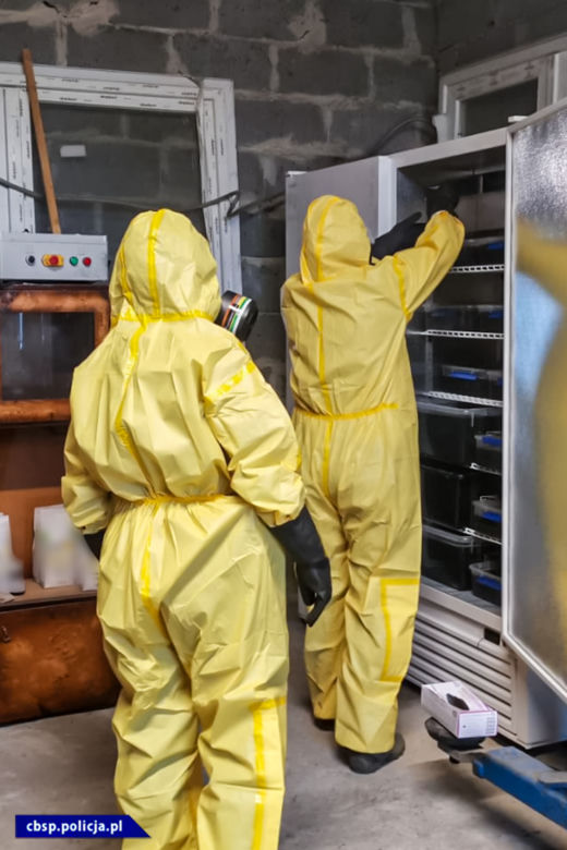 Policjanci z Łodzi wykryli dwa laboratoria produkujące narkotyki. Były w nich substancje warte 12 mln zł!