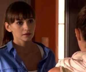 M jak miłość. Janka (Joanna Osyda), Eryka (Marta Juras)