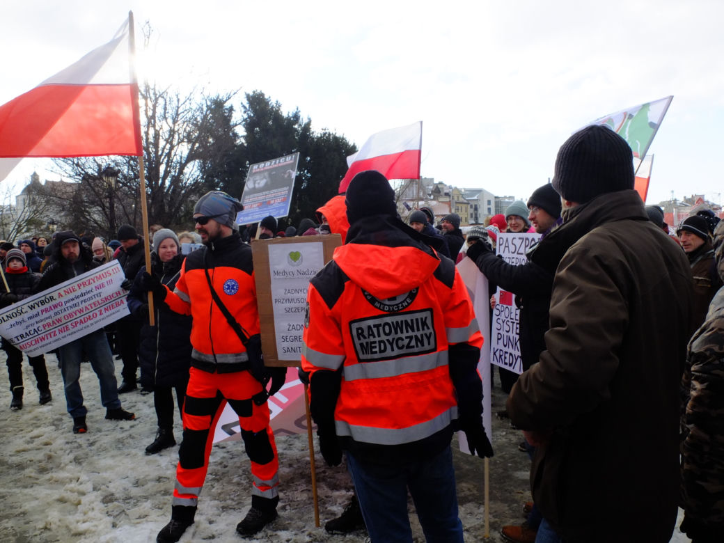 Protest antyszczepionkowców w Lublinie. Początek był przerażający