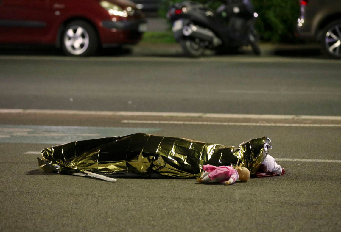 S1AETPQDQLAA_RTRMADP_3_FRANCE-CRASH