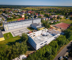 Budowa hali sportowej w Osiecznej