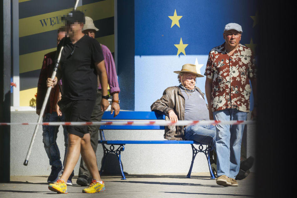 Daniel Olbrychski jak król na planie "Rancza"