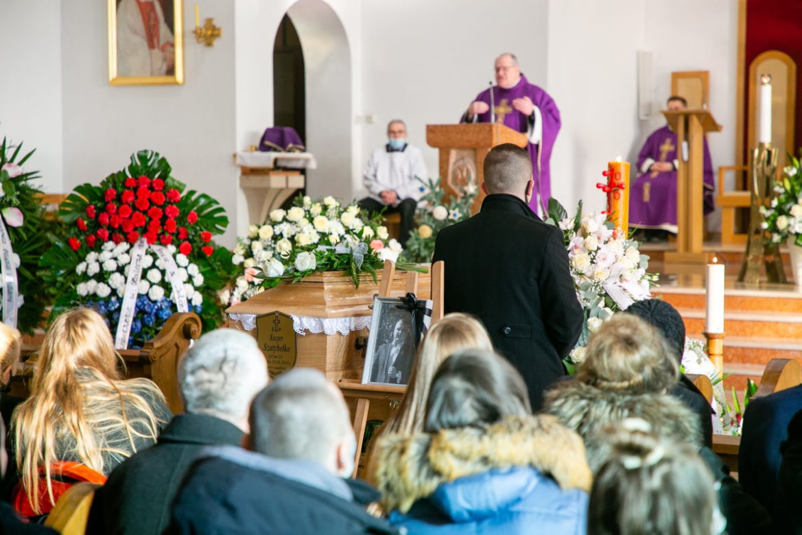 Świetliste pożegnanie zamordowanego Kacpra z Ząbek 