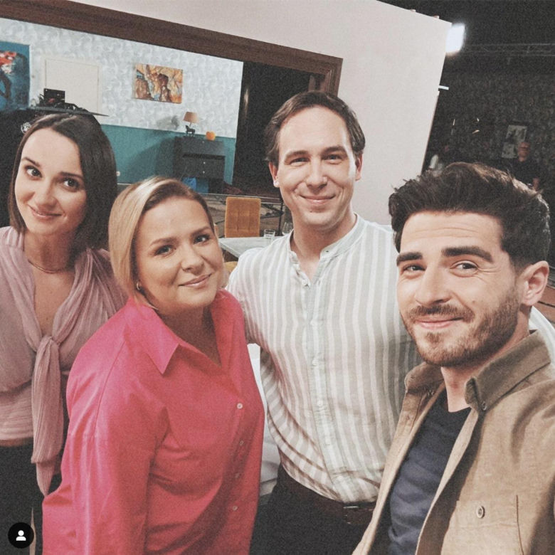 Pierwsza miłość. Kacper (Damian Kulec), Marysia (Aneta Zając), Melka (Ewa Jakubowicz), Remigiusz (Stefan Pawłowski)
