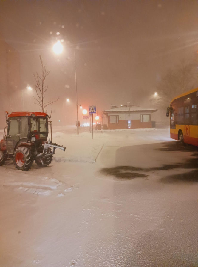 Śnieżna zima w Warszawie - zdjęcia czytelników