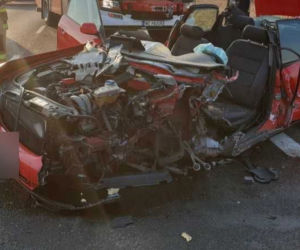 Drogowa masakra pod Garwolinem. Z audi zostały strzępy. Lądował śmigłowiec, są ranni