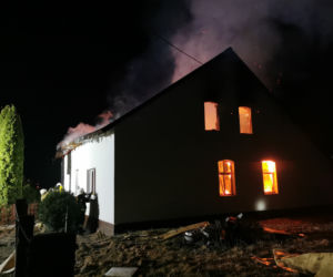 Tragiczny pożar domu pod Gnieznem. Straszne kulisy śmierci 66-latka 