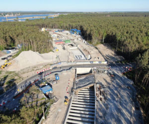 Tunel pod Świną. Budowa trwa. Wyspiarka już drąży [ZDJĘCIA]