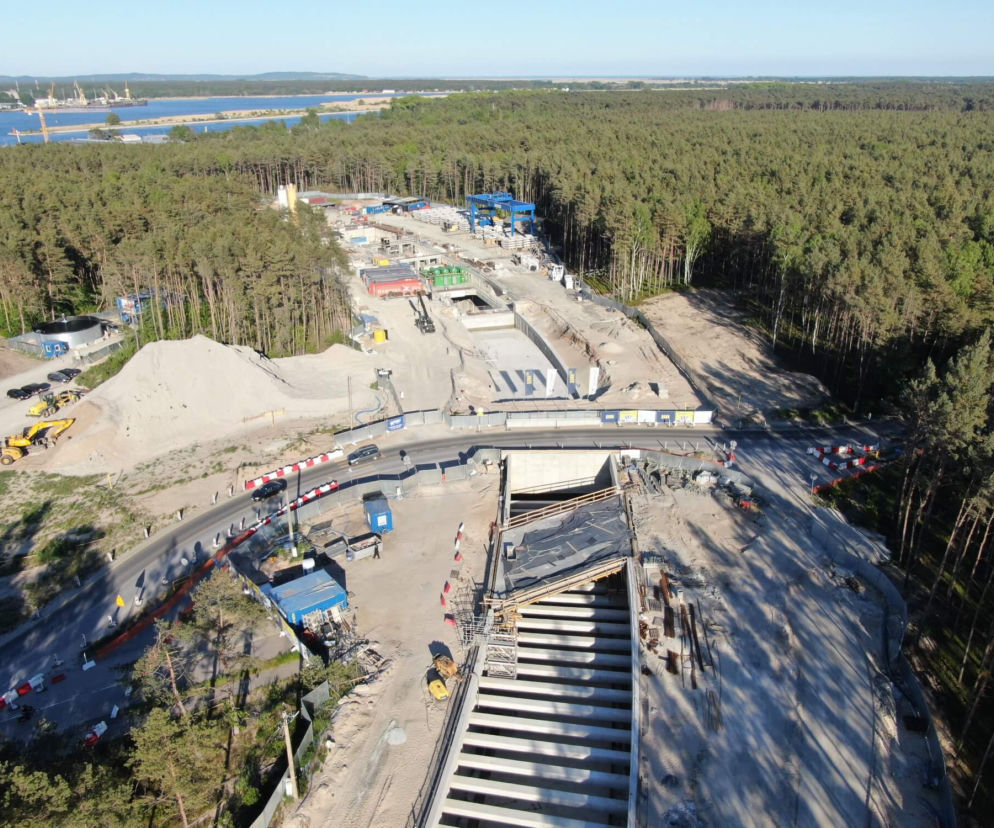 Tunel pod Świną. Budowa trwa. Wyspiarka już drąży [ZDJĘCIA]