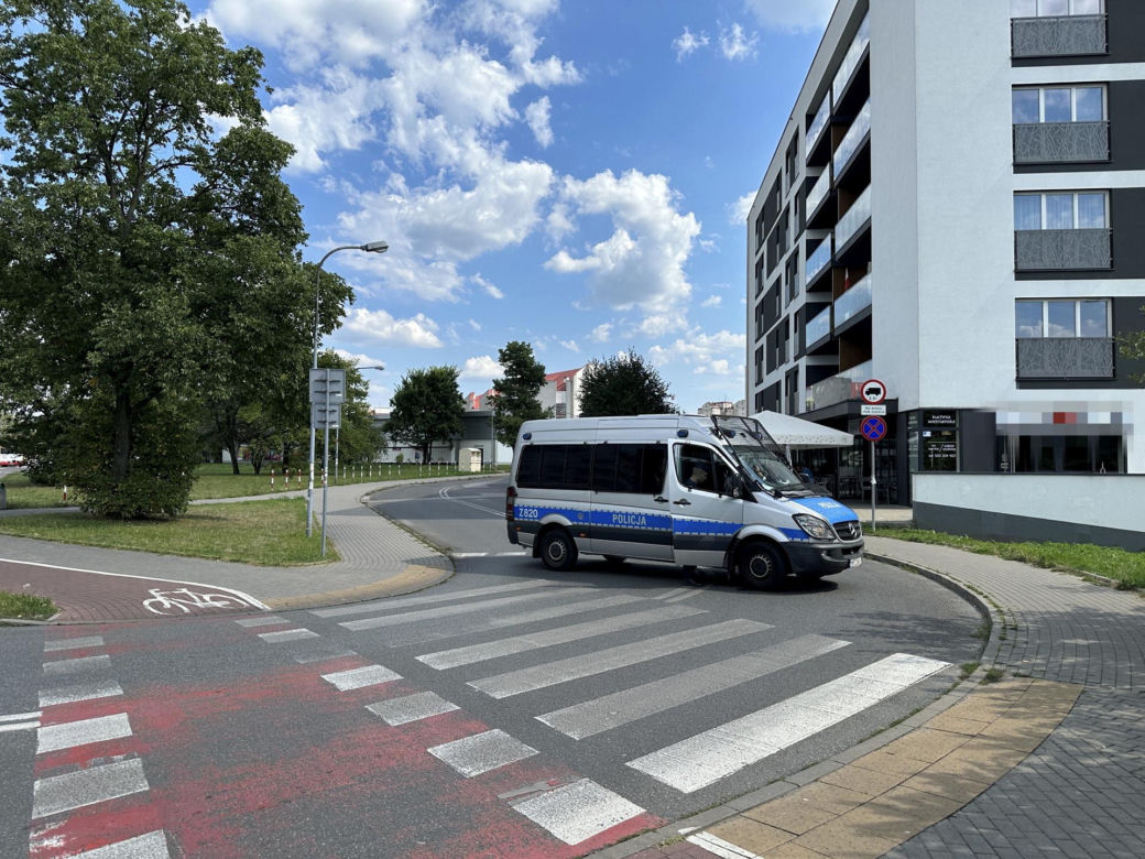 Ewakuacja na Gocławiu. W mieszkaniu materiał wybuchowy!