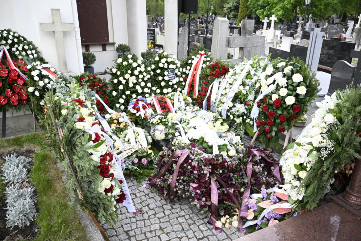 Grób Andrzeja Olechowskiego