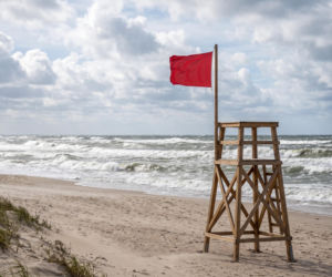 Sinice Łazy. Czy w Łazach można się kąpać 18.08? Flaga, warunki pogodowe