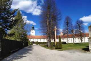 Tutaj ważyły się losy Królestwa Polskiego. To jedno z najpiękniejszych miast w województwie łódzkim