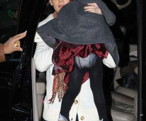 Suri Cruise w pieluchach
