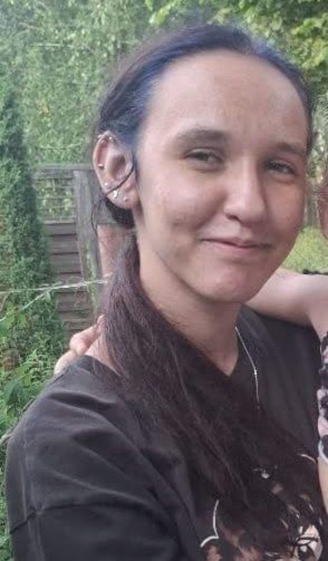 Poważnie chora Julia zaginęła tuż po rozpoczęciu roku szkolnego. Mama nastolatki błaga o pomoc