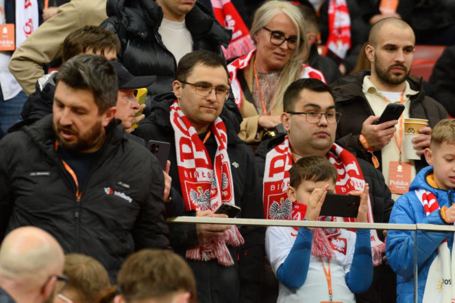 Tak się bawią kibice na meczu Polska - Albania. Gorąca atmosfera na PGE Narodowym