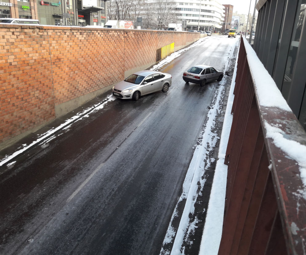 Pierwszy śnieg i Wrocław sparaliżowany! Miałeś stłuczkę? Możesz dostać odszkodowanie!