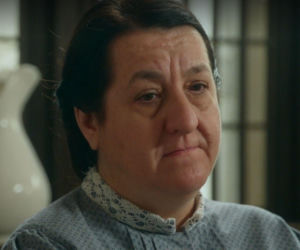 La promesa, odcinek 361: Syn odwraca się od Simony! Rodzinny dramat się pogłębia