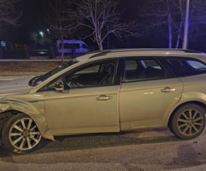 Mandat dla kierowcy. Za spowodowanie kolizji trzech aut w Lesznie