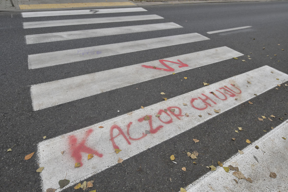 Protestujący pomazali Żoliborz!