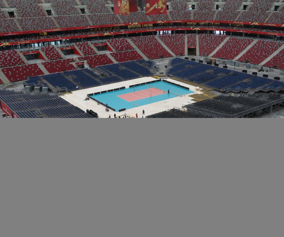 Na Stadionie Narodowym zagrają 45 cm nad ziemią