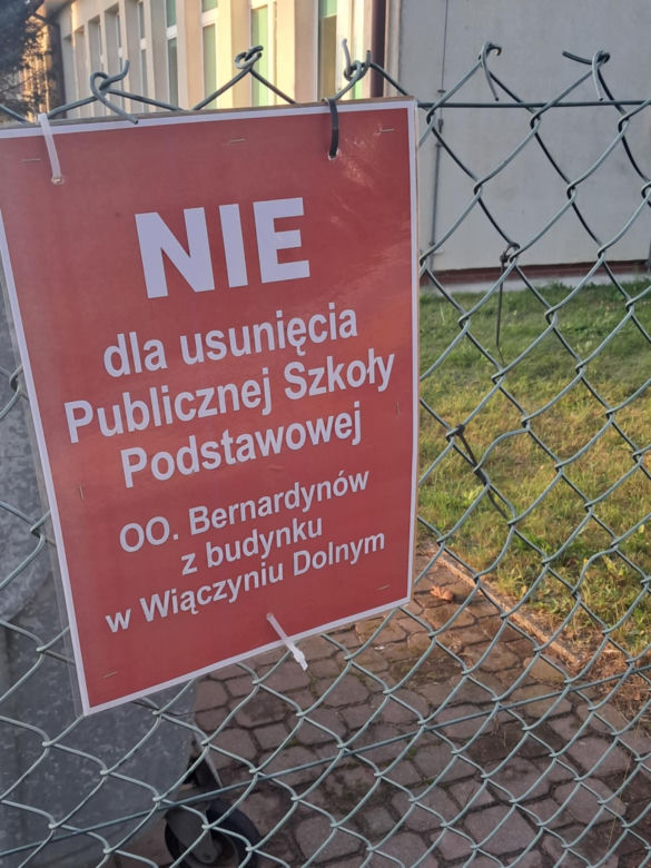 Obrońcy Szkoły we Wiaczyniu podczas Dożynek 2025