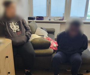 Zniknęły tysiące smartwatchy. Zatrzymano dwóch obywateli Afryki