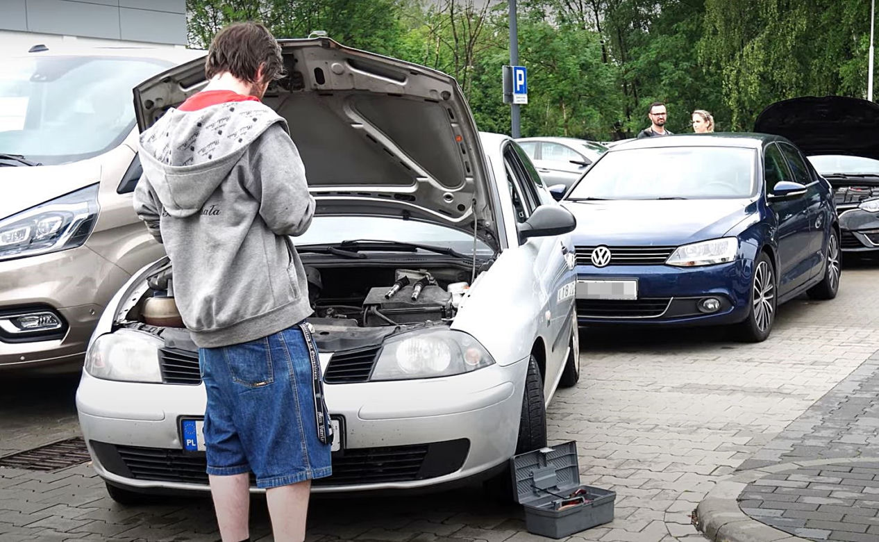 Blokada stacji Orlen w Bielsku-Białej. Samochody się zepsuły