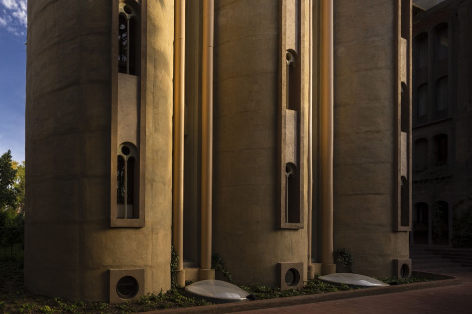 Pracownie architektów: La Fabrica Ricarda Bofilla