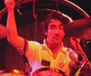 Keith Moon wjechał autem do basenu. Czy największa legenda rocka jest ściemą?