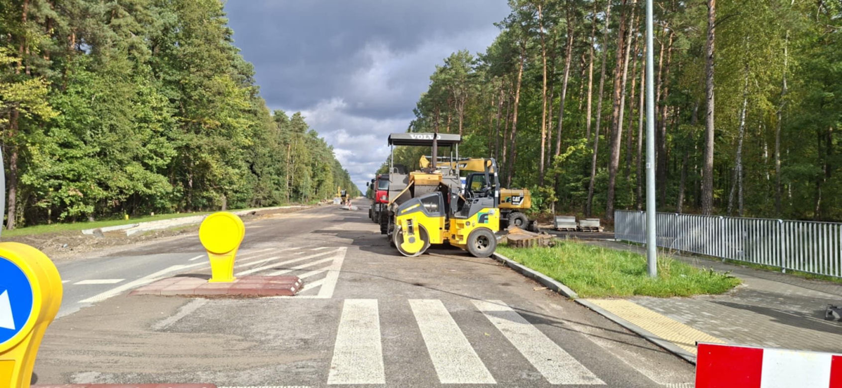 Remont drogi Tychów Stary - Starachowice (październik 2025)