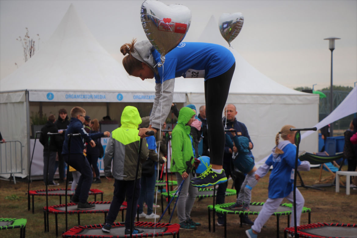 Toruń. VIII Marsz Walkathon Neuca dla Zdrowia