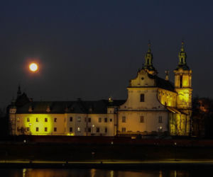 Kraków: Superksiężyc 2019 zrobił wielkie wrażenie!