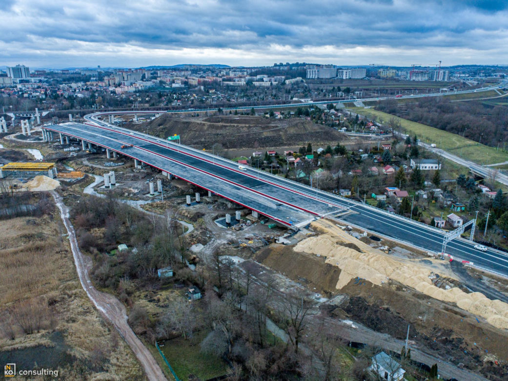 Tak powstaje węzeł Mistrzejowice w Krakowie, brakująca część S7