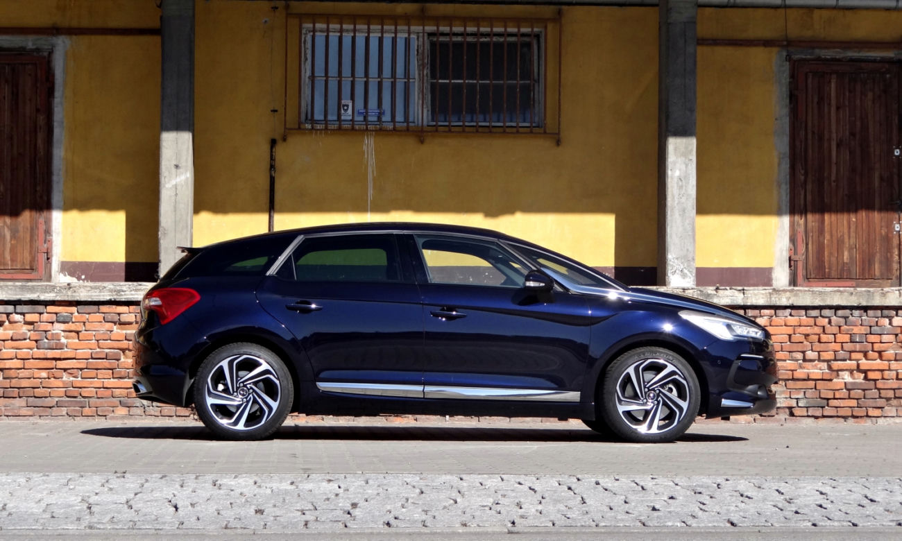 DS 5 1.6 THP Sport Chic