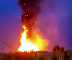 Piorun trafił prosto w dinozaura! Zobacz, co z niego zostało