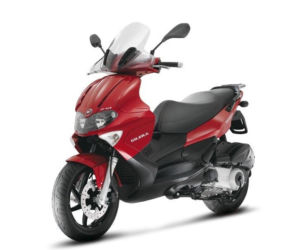 Gilera Runner ST 125, cena 18 000 zł, moc 15 KM przy 9750 obr./min.