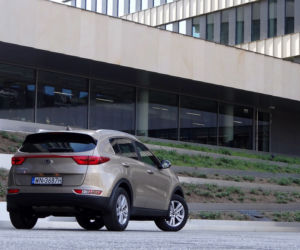 Kia Sportage 1.7 CRDI 6 MT 2WD L