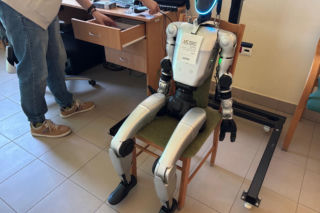 Robot humanoidalny nowosądeckiej ANS