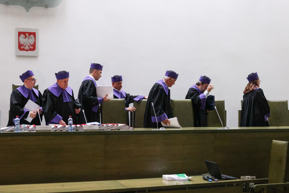 Wielka awantura przed Trybunałem Stanu. Szok! "Dzwonimy po policję!"