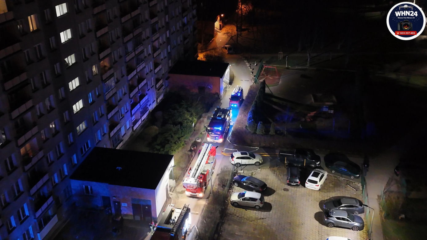 Nocny pożar w Warszawie, ewakuowano mieszkańców