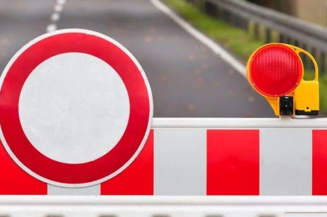 Ulica Pułaskiego w Krynicy znowu częściowo zamknięta. Są objazdy