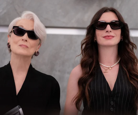 Diabeł ubiera się u Prady 2 w ogniu krytyki. Film ma zawierać rasistowski wątek